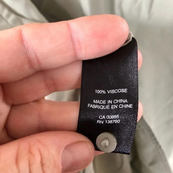 RW&CO. Sleeveless Button Up - Picture 7 of 11